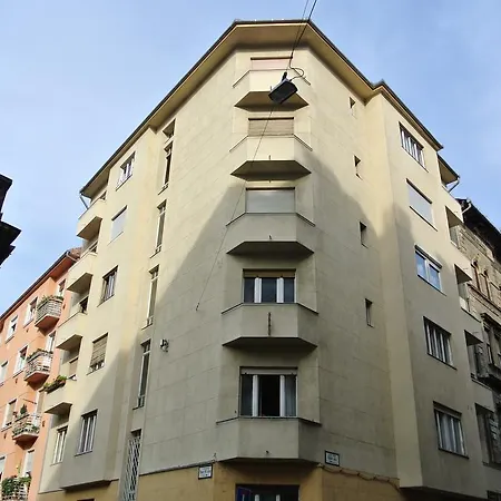 Csl Molnar Design Apartment